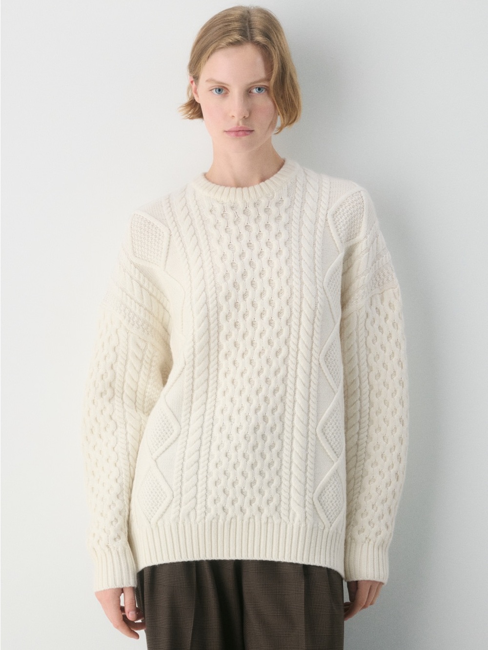 Aritzia Heritage Knit Merino Wool Crew Sweater